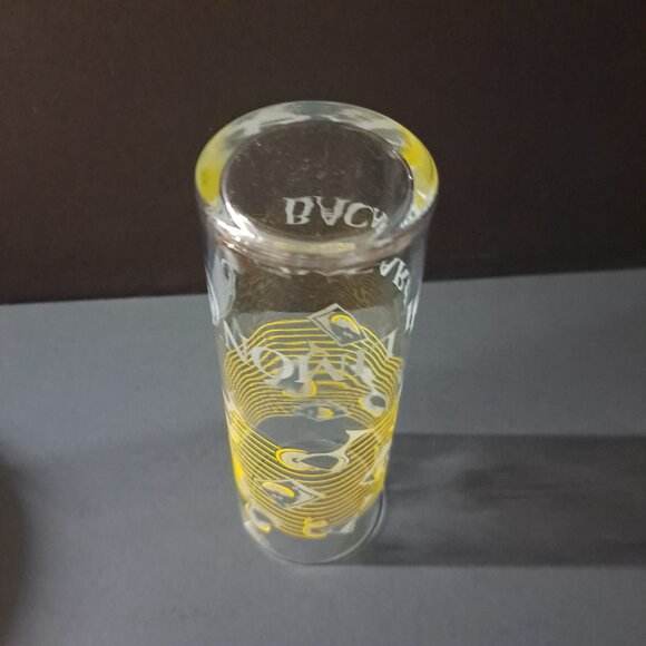 Bacardi Limón Rum Glass 7" Tall Yellow Citrus Design Barware Pint Drink Glass - Picture 5 of 13